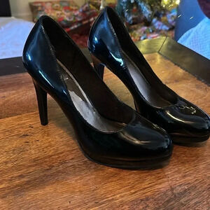 Fioni 4” heels patent look shoes